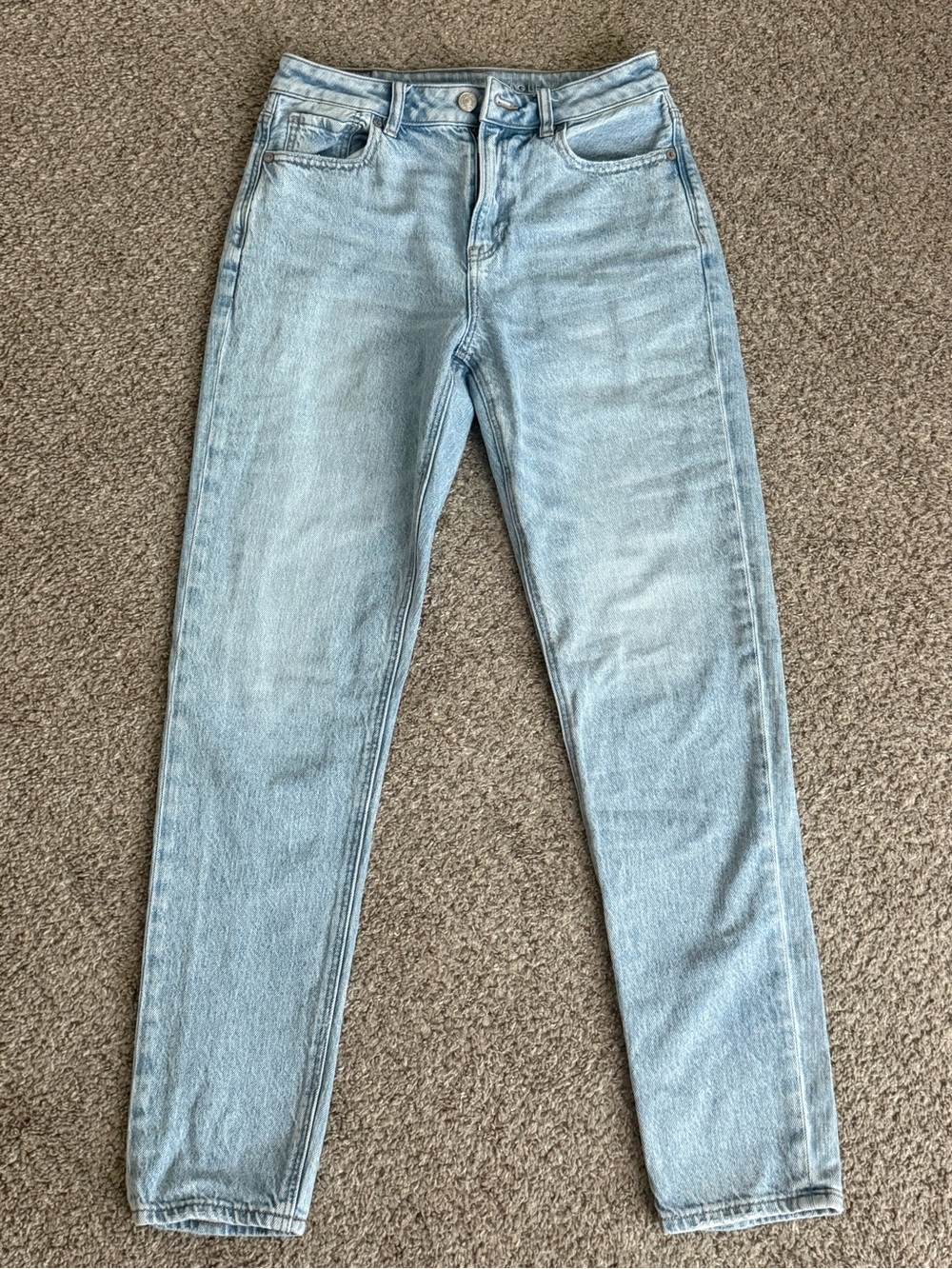 Light Wash Straight Jeans